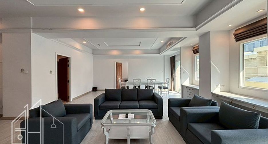 For rent 3 bedrooms condo in Watthana, Bangkok
