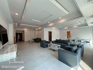 Wohnung zur Miete mit 3 Zimmer in Watthana, Bangkok