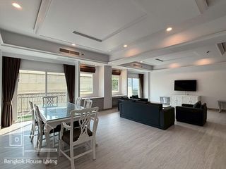 Wohnung zur Miete mit 3 Zimmer in Watthana, Bangkok