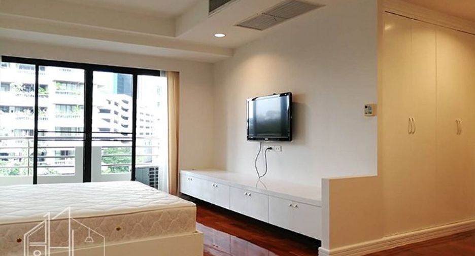 For rent 3 ベッドルーム condo in Khlong Toei, Bangkok