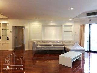 Apartment zur Miete mit 3 Zimmer in Khlong Toei, Bangkok