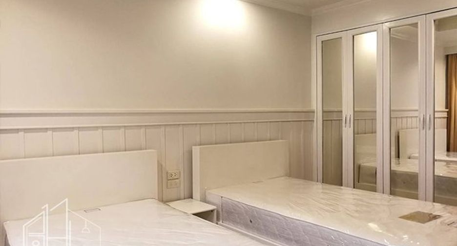 For rent 3 ベッドルーム apartment in Khlong Toei, Bangkok