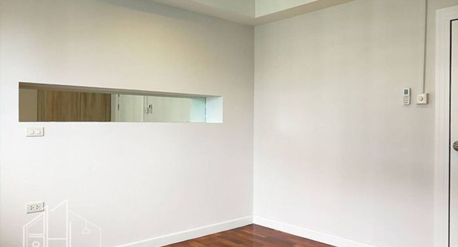 For rent 4 ベッドルーム apartment in Khlong Toei, Bangkok