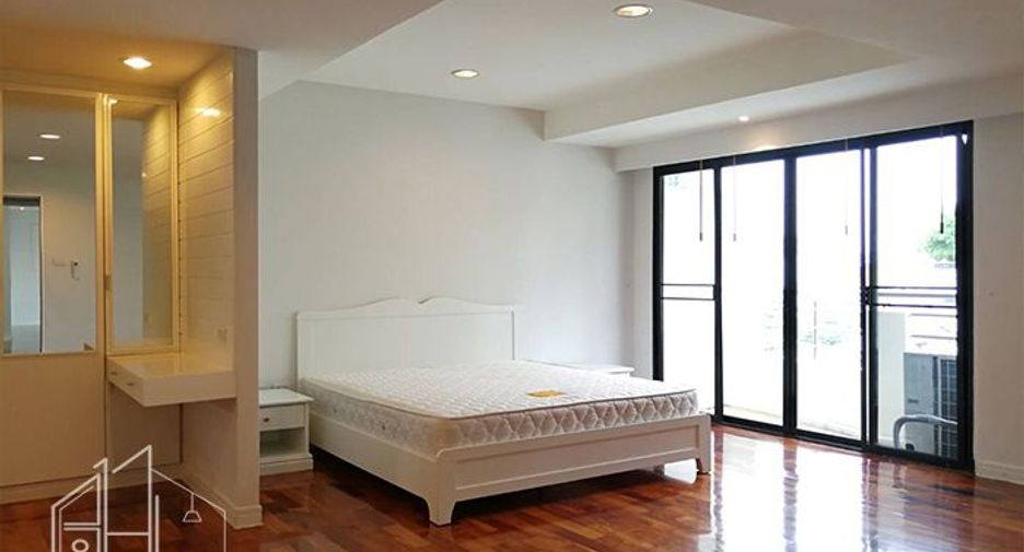 For rent 4 ベッドルーム apartment in Khlong Toei, Bangkok