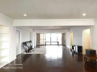 Apartment zur Miete mit 3 Zimmer in Khlong Toei, Bangkok