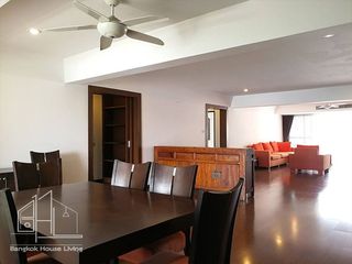 Wohnung zur Miete mit 3 Zimmer in Khlong Toei, Bangkok