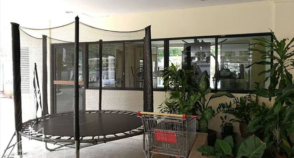 出租 3 卧室 公寓式住宅 在 Khlong Toei, 曼谷