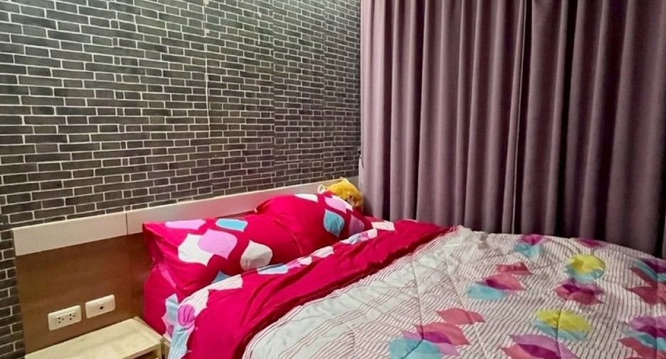 À vendre 1 chambre condo à Din Daeng, Bangkok