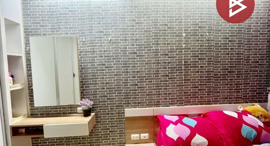 À vendre 1 chambre condo à Din Daeng, Bangkok