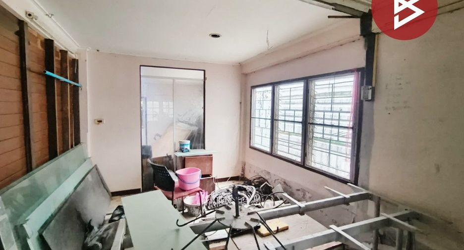 出售 4 卧室 独立屋 在 Bang Khen, 曼谷