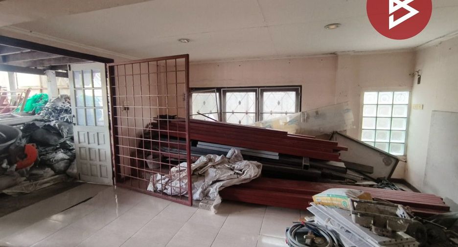 出售 4 卧室 独立屋 在 Bang Khen, 曼谷