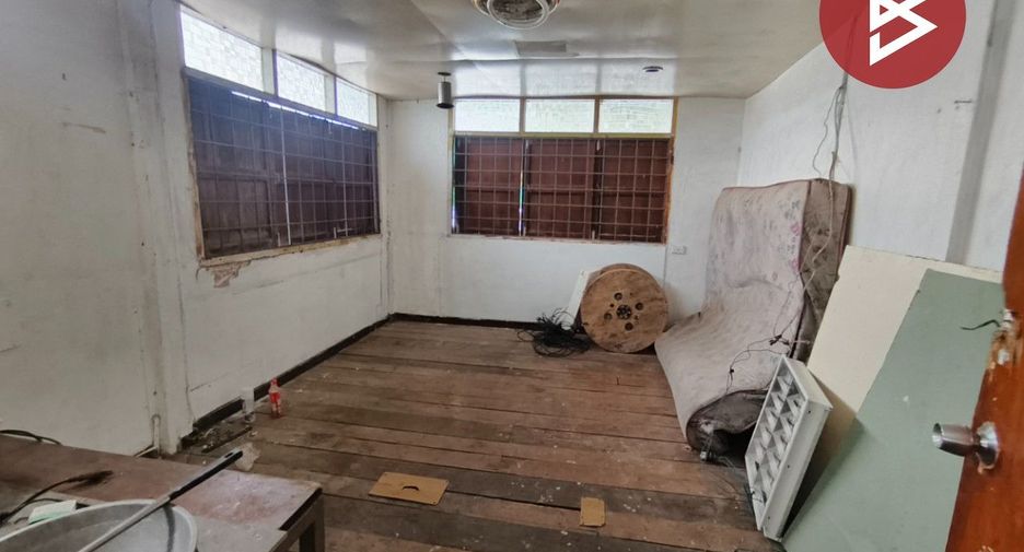 出售 4 卧室 独立屋 在 Bang Khen, 曼谷