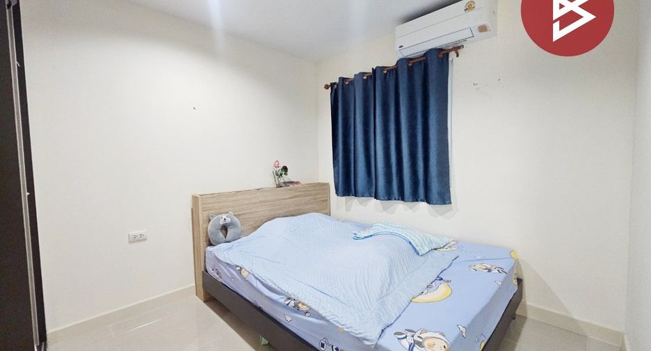 Casa adosada en venta de 4 habitaciones en Bang Bo, Samut Prakan