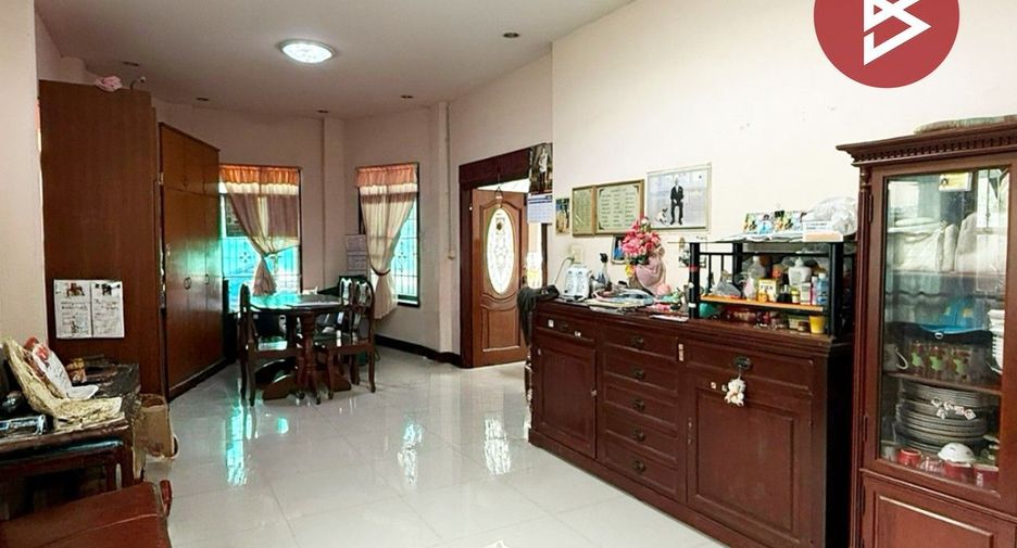 Haus zum Kauf mit 3 Zimmer in Nakhon Chai Si, Nakhon Pathom