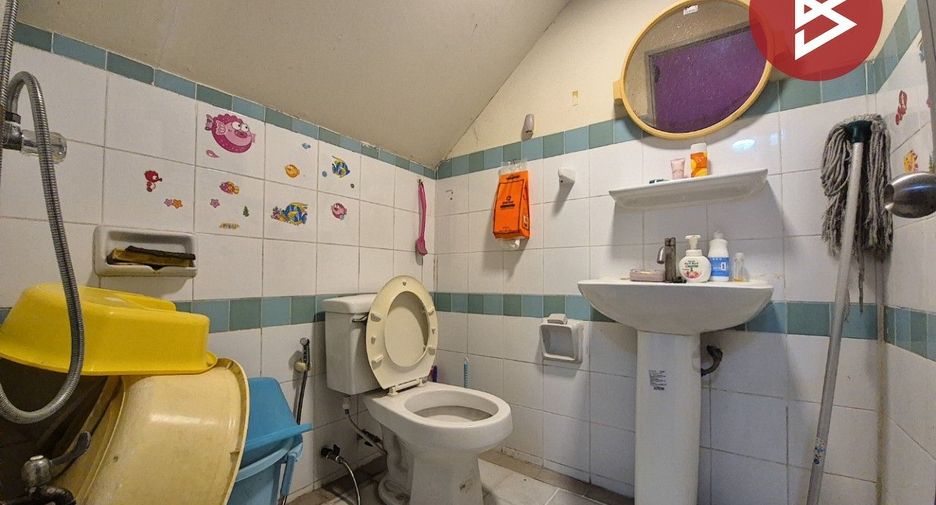 For sale 3 bedrooms townhouse in Khlong Luang, Pathum Thani