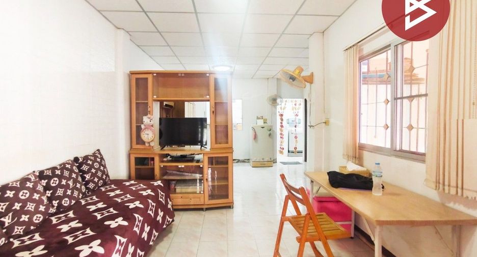 For sale 3 ベッドルーム townhouse in Nong Khaem, Bangkok