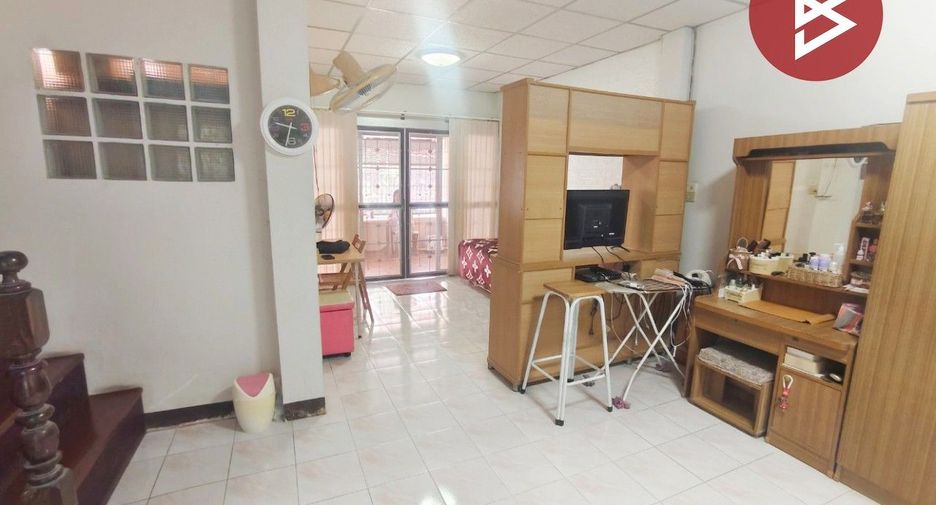 For sale 3 ベッドルーム townhouse in Nong Khaem, Bangkok