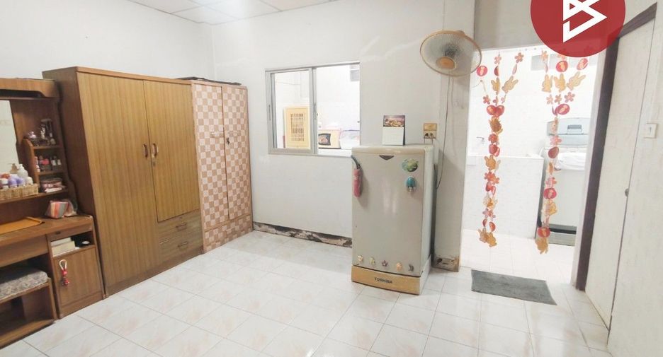 For sale 3 ベッドルーム townhouse in Nong Khaem, Bangkok