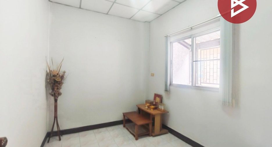 For sale 3 ベッドルーム townhouse in Nong Khaem, Bangkok