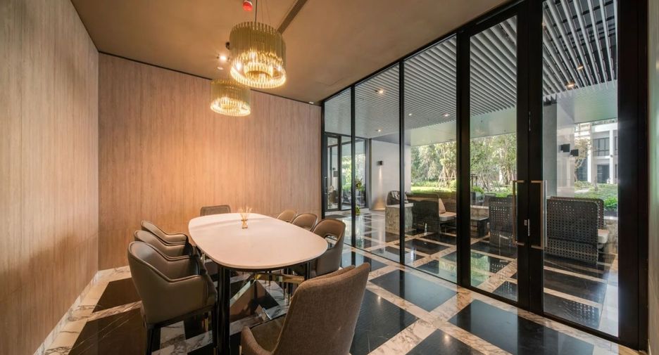 Condo en venta de 1 habitaciones en Khlong Toei, Bangkok