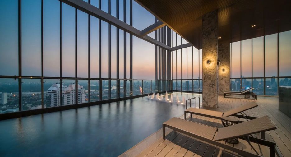 Condo en venta de 1 habitaciones en Khlong Toei, Bangkok