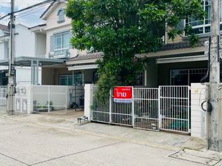 出售 2 卧室 联排别墅 在 Lam Luk Ka, Pathum Thani