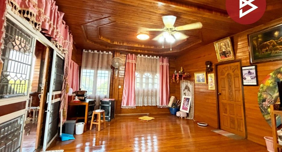 For sale 4 bedrooms house in Sai Noi, Nonthaburi