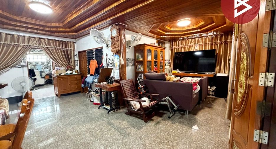 For sale 4 bedrooms house in Sai Noi, Nonthaburi