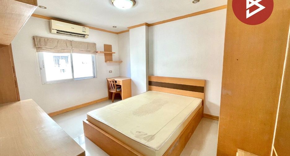 For sale 1 bed condo in Mueang Chon Buri, Chonburi
