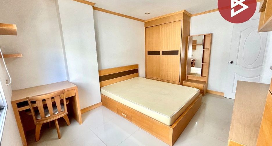 For sale 1 bed condo in Mueang Chon Buri, Chonburi