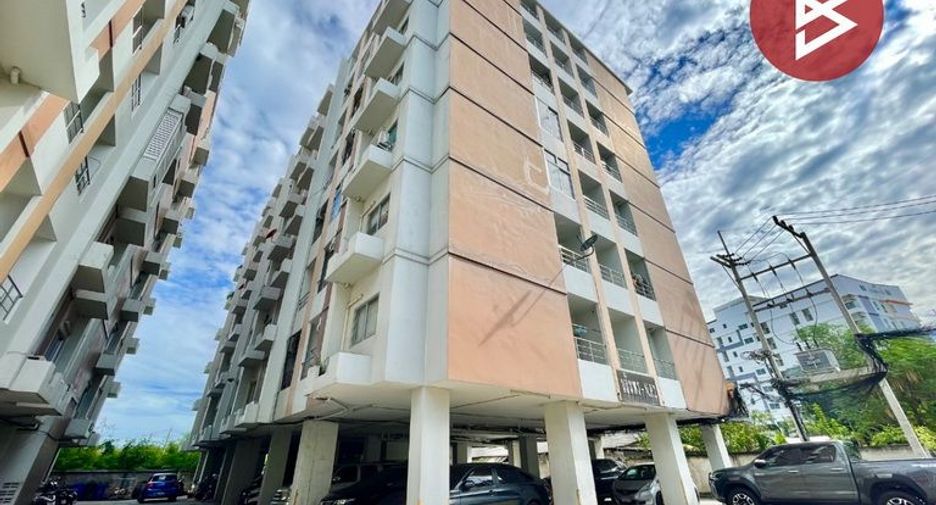 For sale 1 bed condo in Mueang Chon Buri, Chonburi