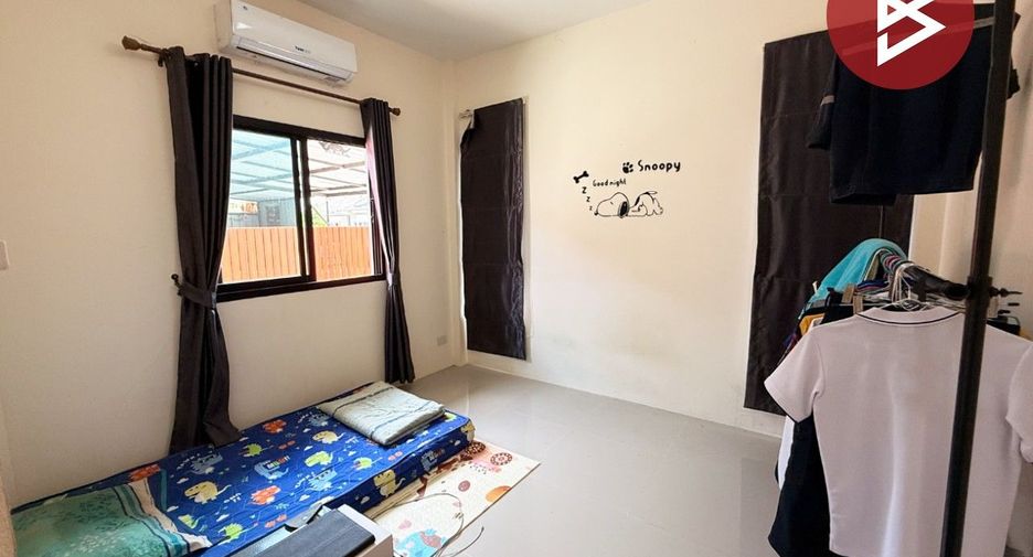 Casa en venta de 3 habitaciones en Ban Khai, Rayong