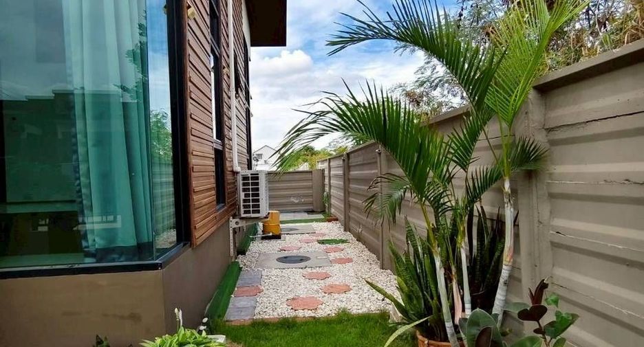 For sale 2 bedrooms house in Phan Thong, Chonburi