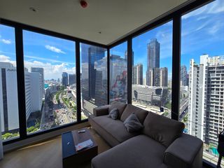 出售 2 卧室 公寓 在 Huai Khwang, 曼谷