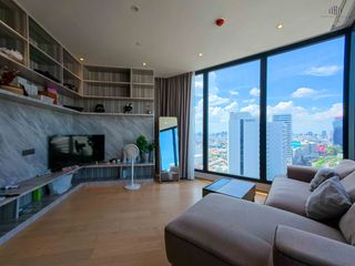 出售 2 卧室 公寓 在 Huai Khwang, 曼谷