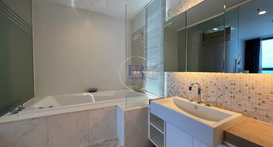 Condo en alquiler de 2 habitaciones en North Pattaya, Pattaya