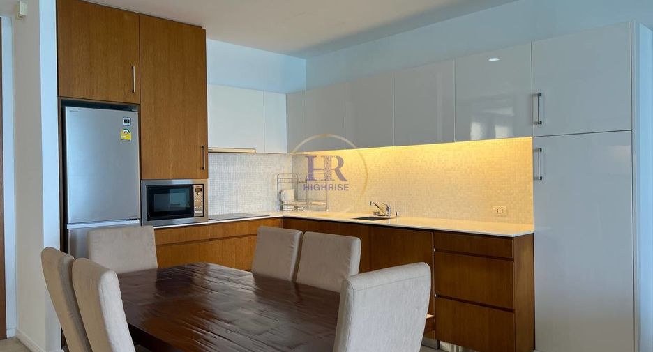 Condo en alquiler de 2 habitaciones en North Pattaya, Pattaya