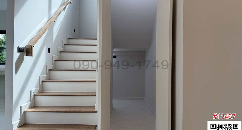 Haus zur Miete mit 4 Zimmer in Bang Phli, Samut Prakan