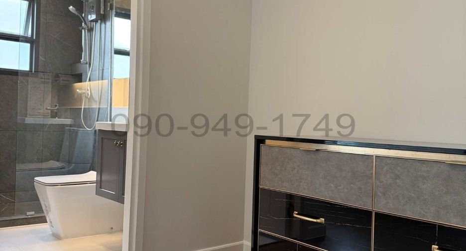 Haus zur Miete mit 4 Zimmer in Bang Phli, Samut Prakan