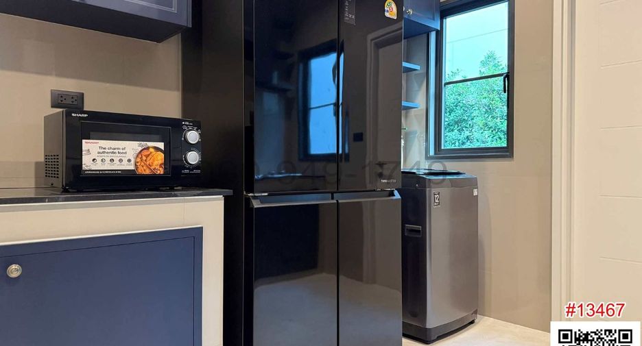 Haus zur Miete mit 4 Zimmer in Bang Phli, Samut Prakan