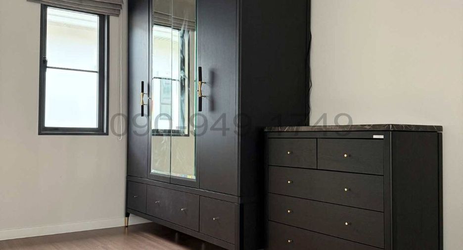Haus zur Miete mit 4 Zimmer in Bang Phli, Samut Prakan