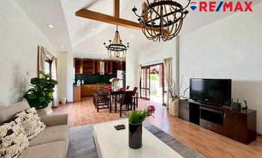À vendre 4 chambres maison à Pratumnak, Pattaya