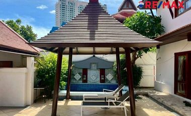 À vendre 4 chambres maison à Pratumnak, Pattaya