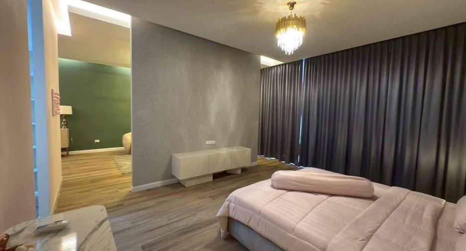 À vendre et à louer 6 chambres villa à Pratumnak, Pattaya