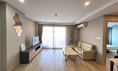 For rent 2 bedrooms condo in Sathon, Bangkok