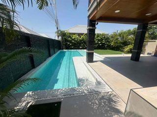 For sale そして for rent 5 ベッドルーム villa in Bang Lamung, Chonburi