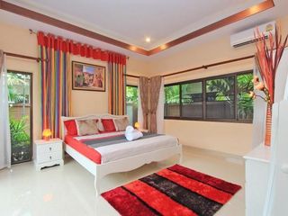 À louer 3 chambres villa à Bang Lamung, Chonburi