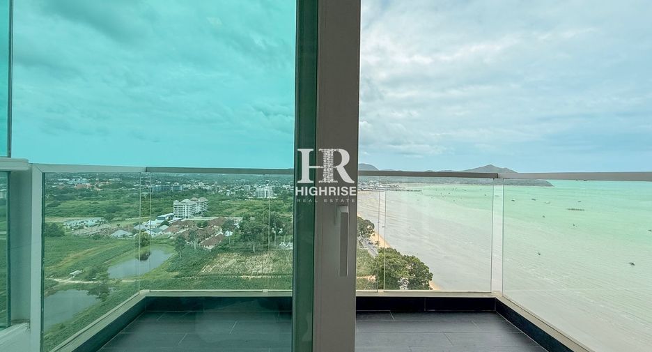 For rent 3 bedrooms condo in Sattahip, Chonburi