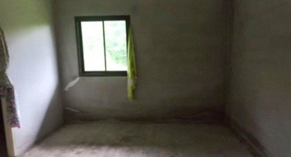Reihenhaus zum Kauf mit 1 Zimmer in Phon Sawan, Nakhon Phanom