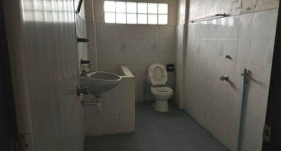 Lagerhaus zum Kauf mit 1 Zimmer in Phon Sawan, Nakhon Phanom
